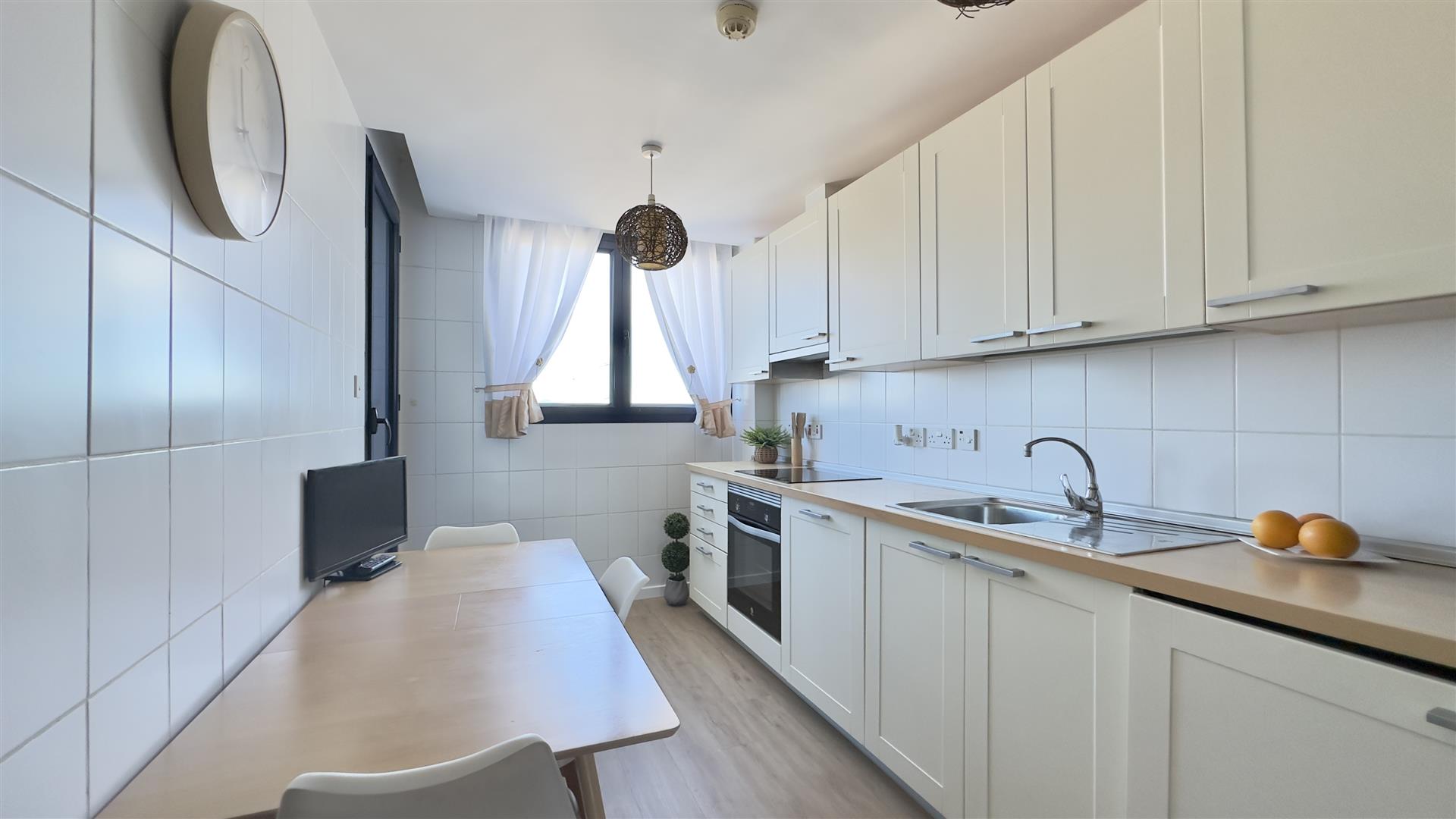 Image of Apartment - 3 Bedrooms - 2 Bathrooms for Sale in Europlaza-Gibraltar, Image 3